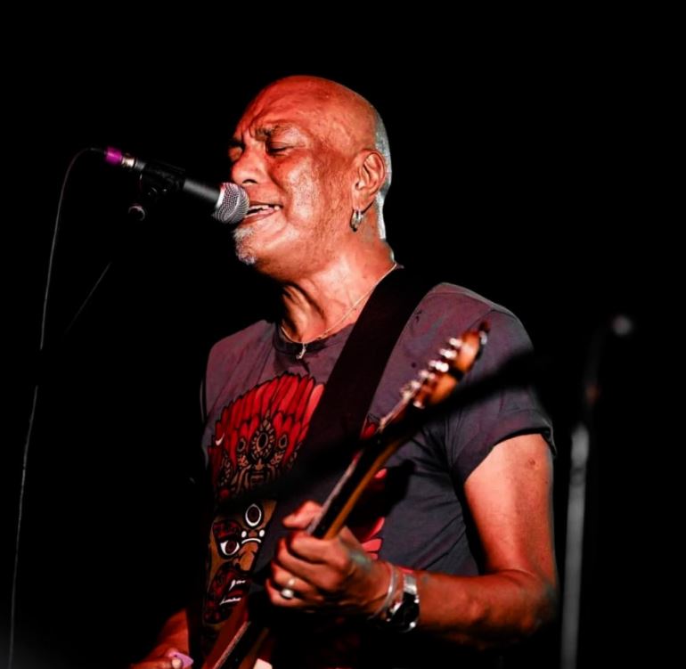 गत मंगलबार निधन भएका  गायक रोबिन तामाङको आज अन्तिम दाह संस्कार गरिदैँ